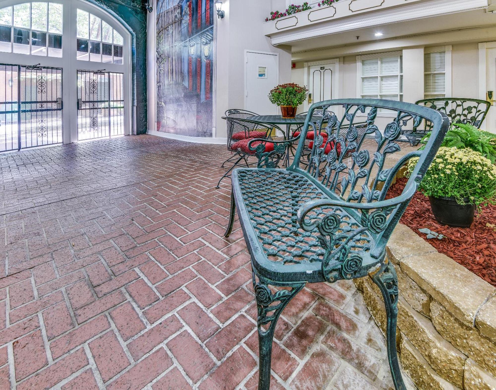Plaza Suites Downtown New Orleans Dış mekan fotoğraf